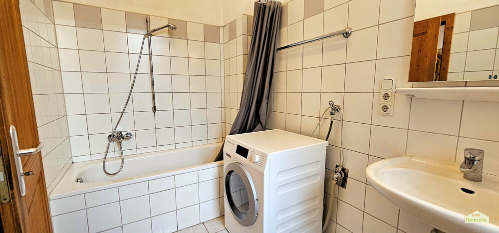 Bad mit Waschmaschinenanschluss