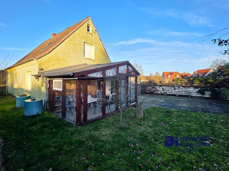 Hausansicht/Garten/Wintergarten