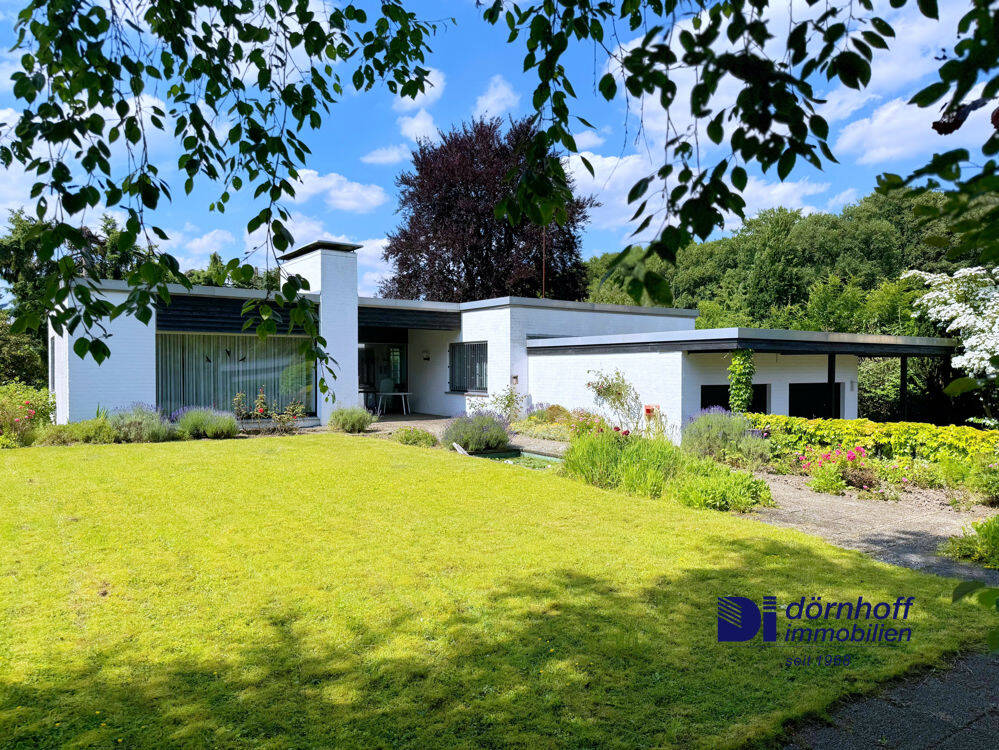 Haus und Gartenansicht