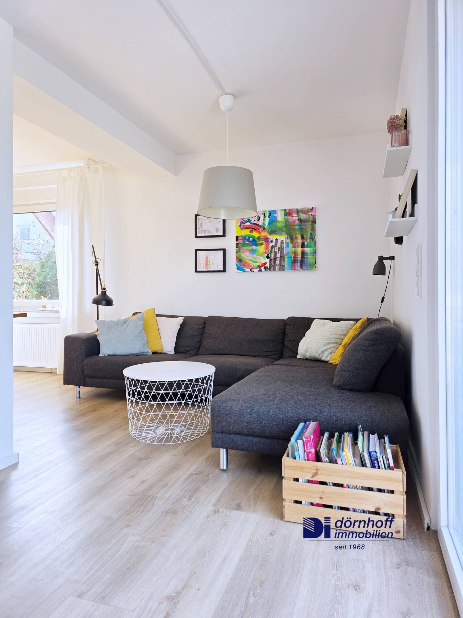 Wohn- Esszimmer mit offener Küche