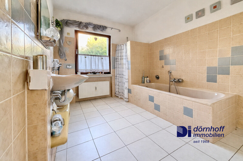 Badezimmer EG
