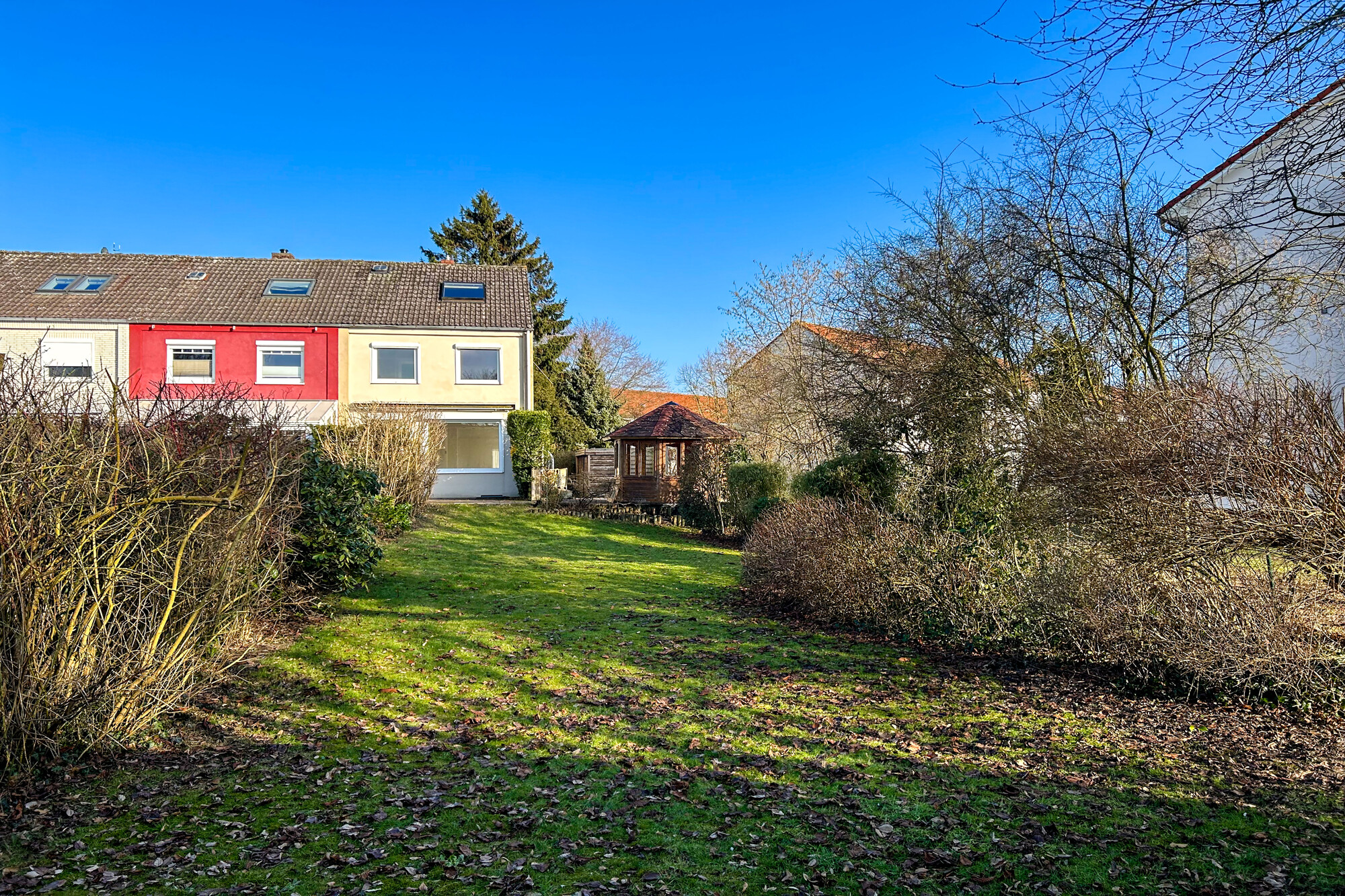 Hausansicht vom Garten