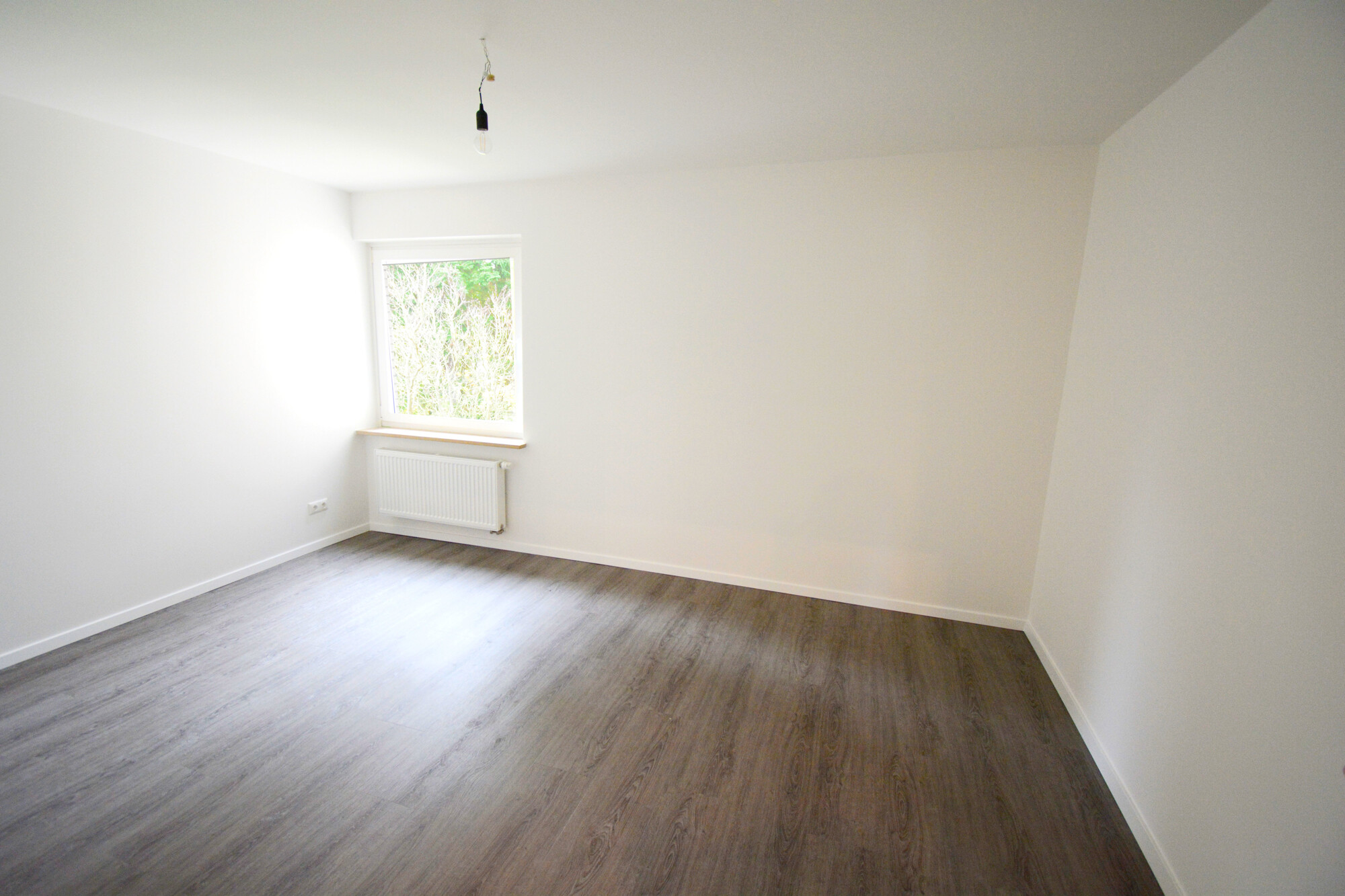 Großes Schlafzimmer