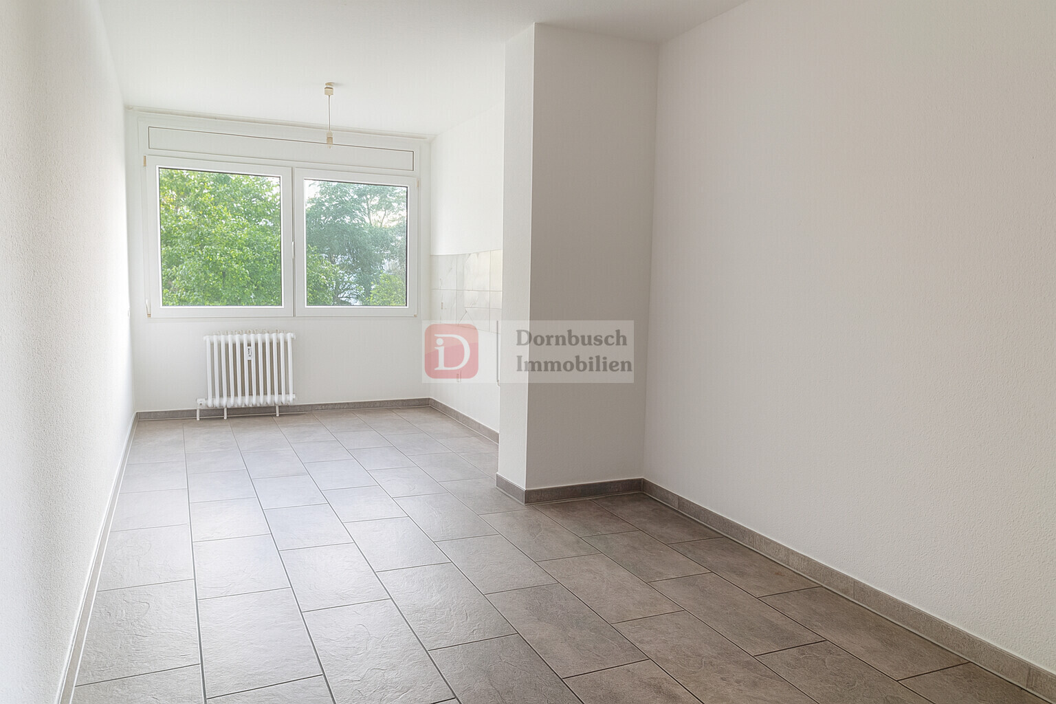 Küche mit Essbereich