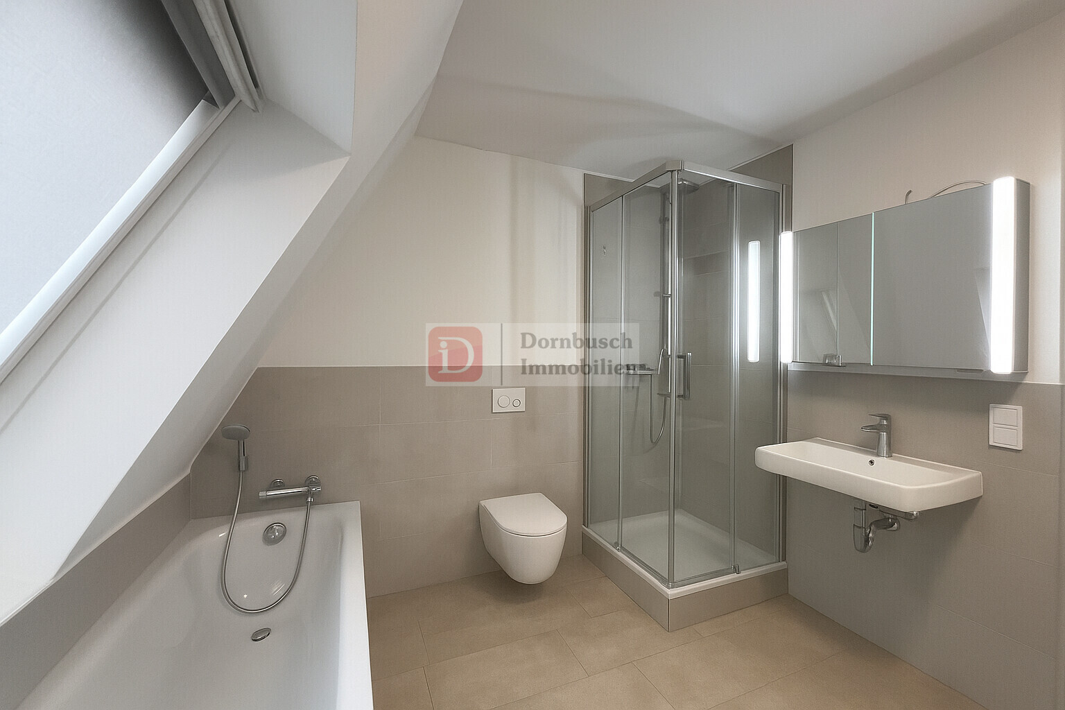 Badezimmer Bild 2