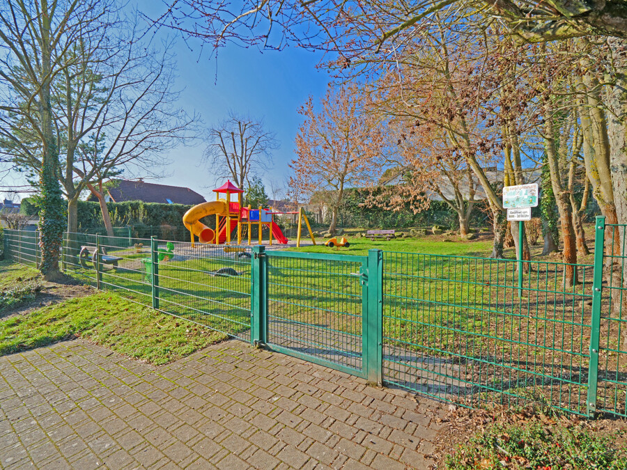 Kinderspielplatz in Laufnähe