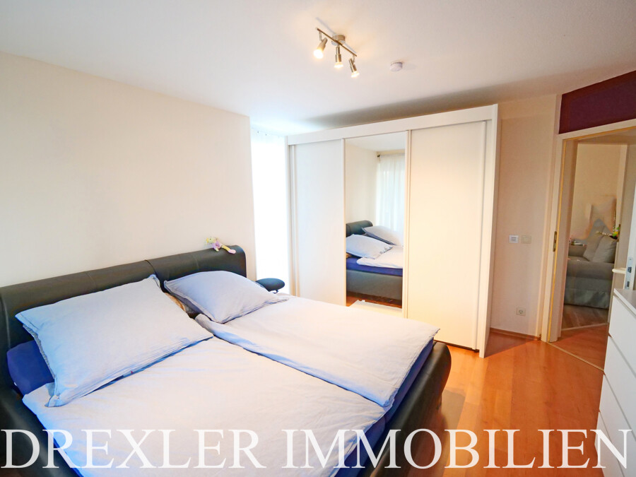 Blick Schlafzimmer Richtung Wohnbereich