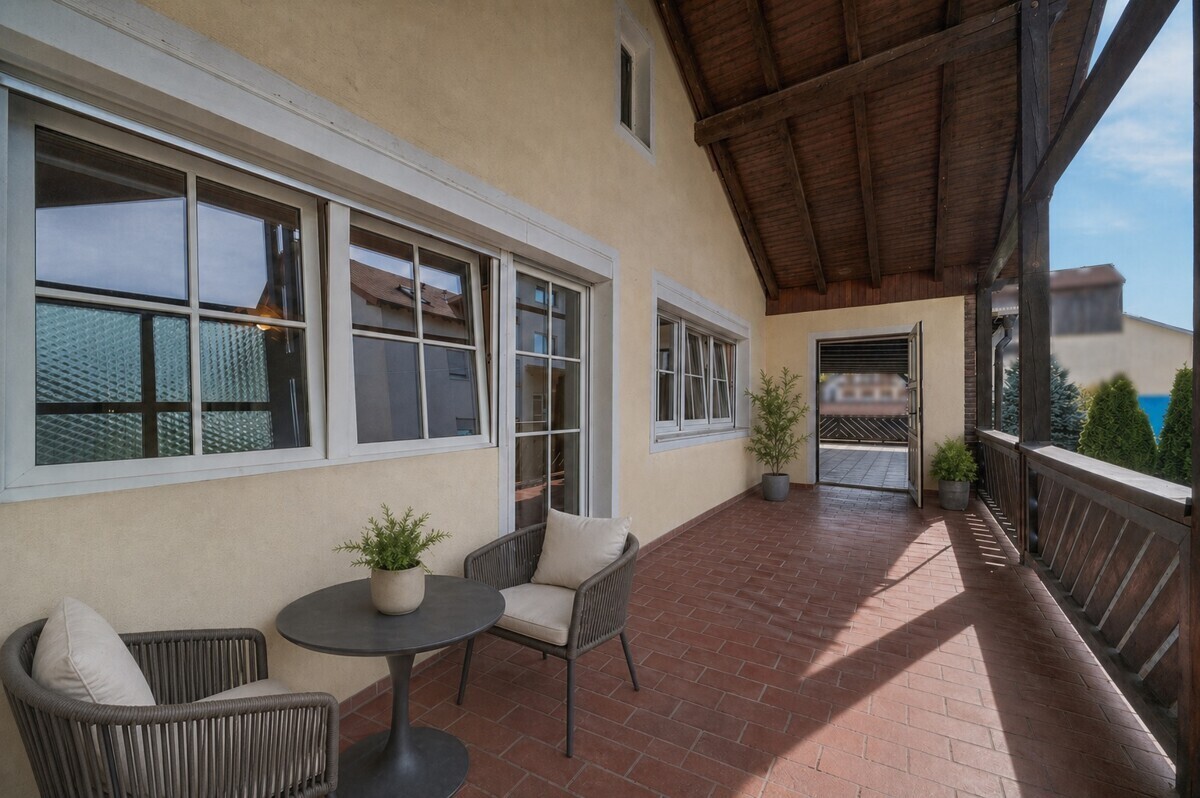 Balkon + Zugang Terrasse