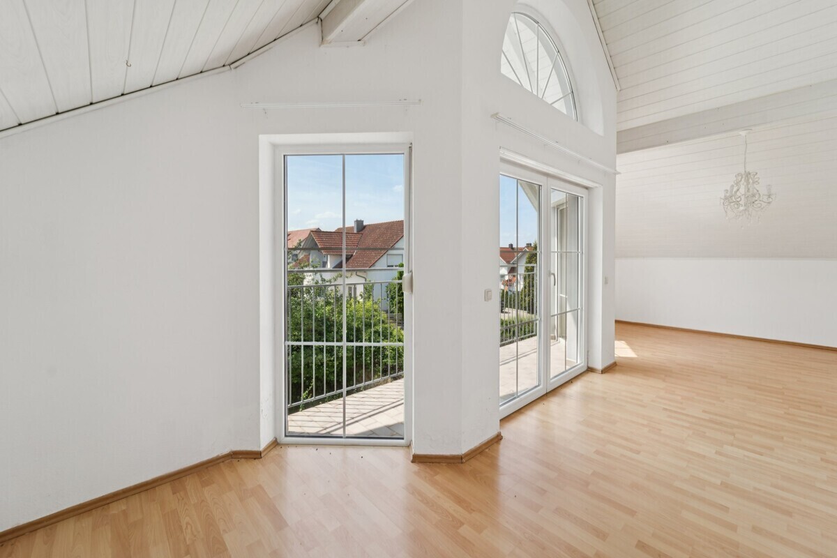 Wohnzimmer DG