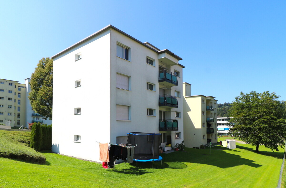 https://api.casaone.ch/elitehomes/orig/_slash_uploads_slash_2019_slash_09_slash_8b0b5a3e-cf4a-11e9-9cb0-a4bf01195aaa
