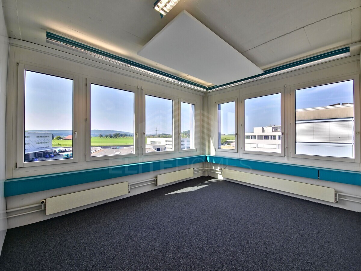 Eckbüro 1