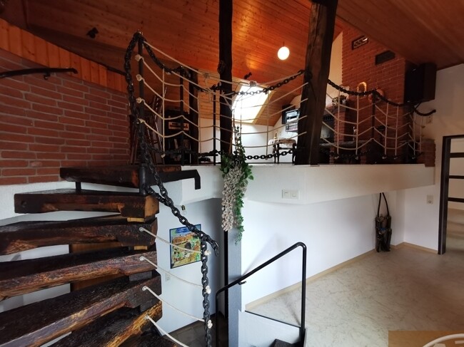 Neubau Treppe zum Empore