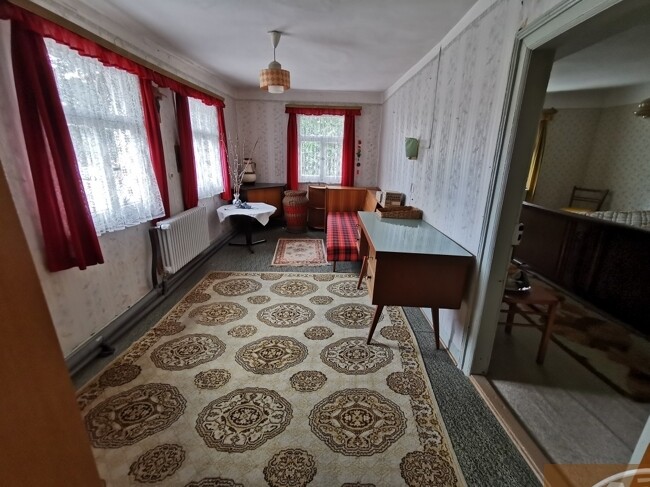Altbau OG Schlafzimmer