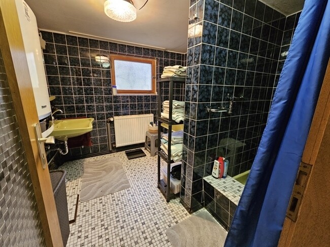 EG Badezimmer 1