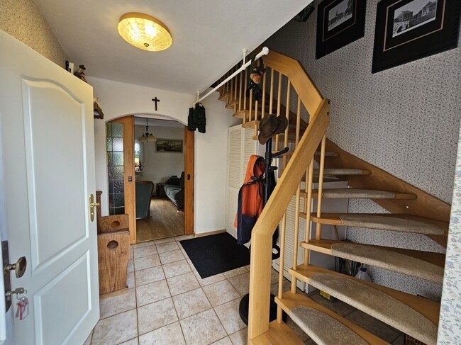Flur Treppe zum OG