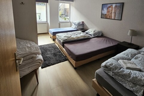 Zimmer 2