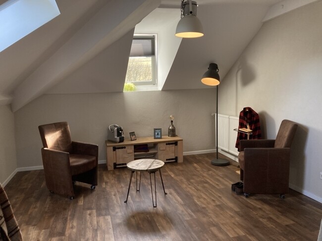 Schlafzimmer DG