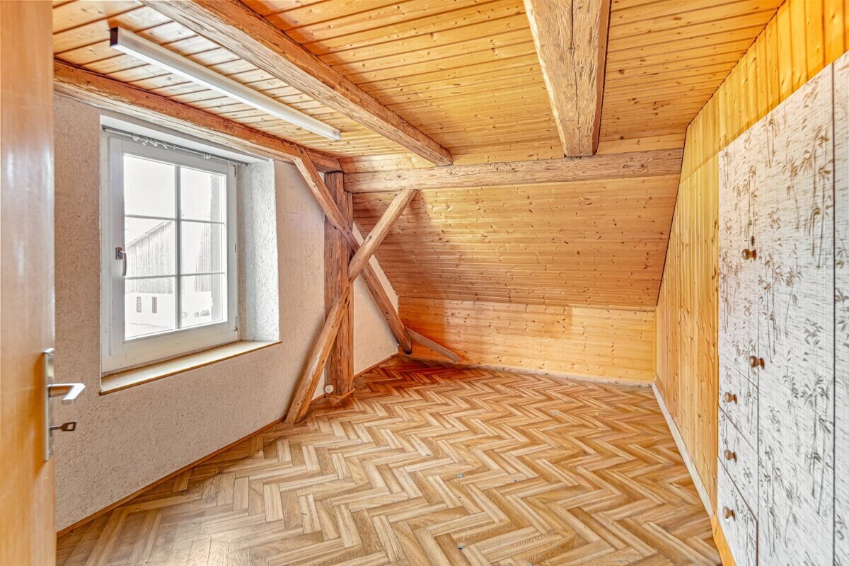 EFH_Blindenholzstrasse 2_ 8610 Uster_Estrichzimmer