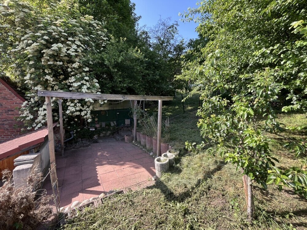 Terrasse mit Garten