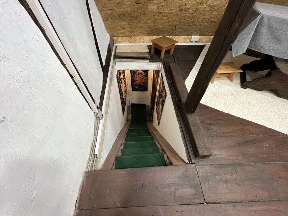 Aufgang OG zu DG (Vorderhaus)