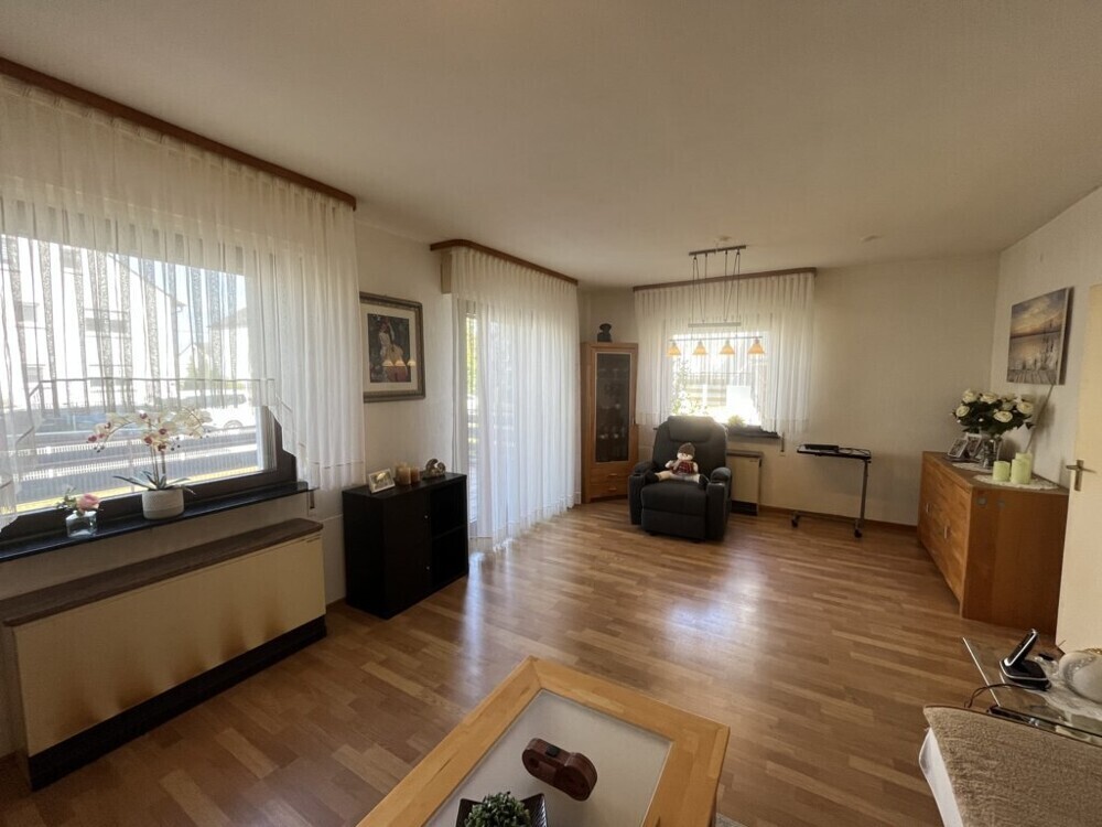 Haus 1 - Wohn-/Esszimmer