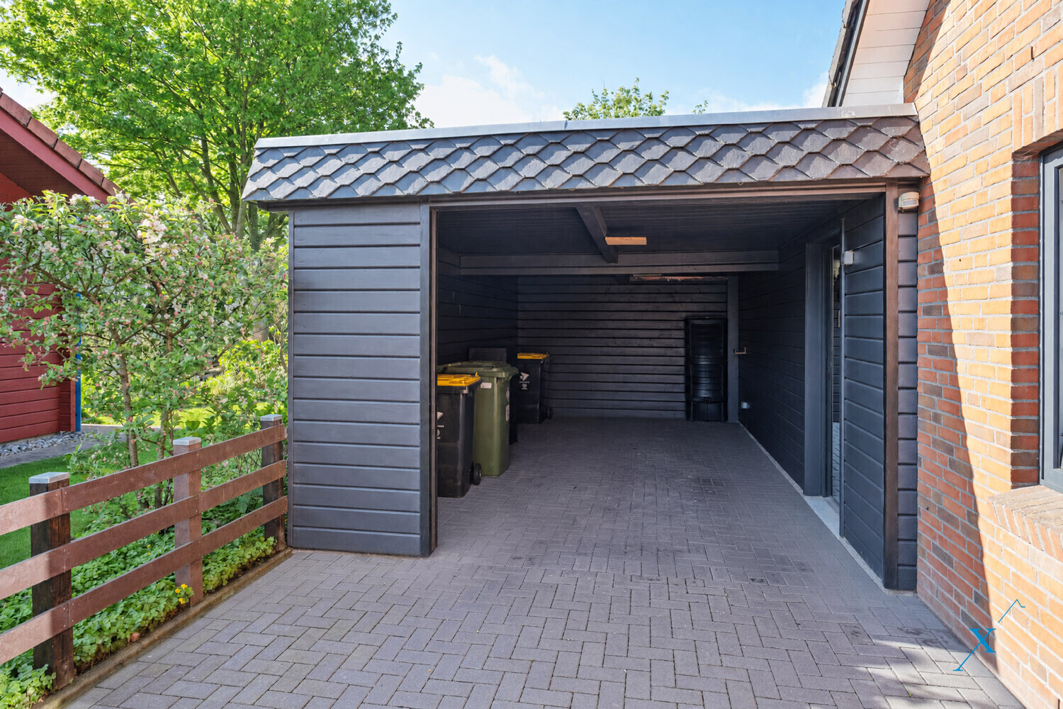 Carport
