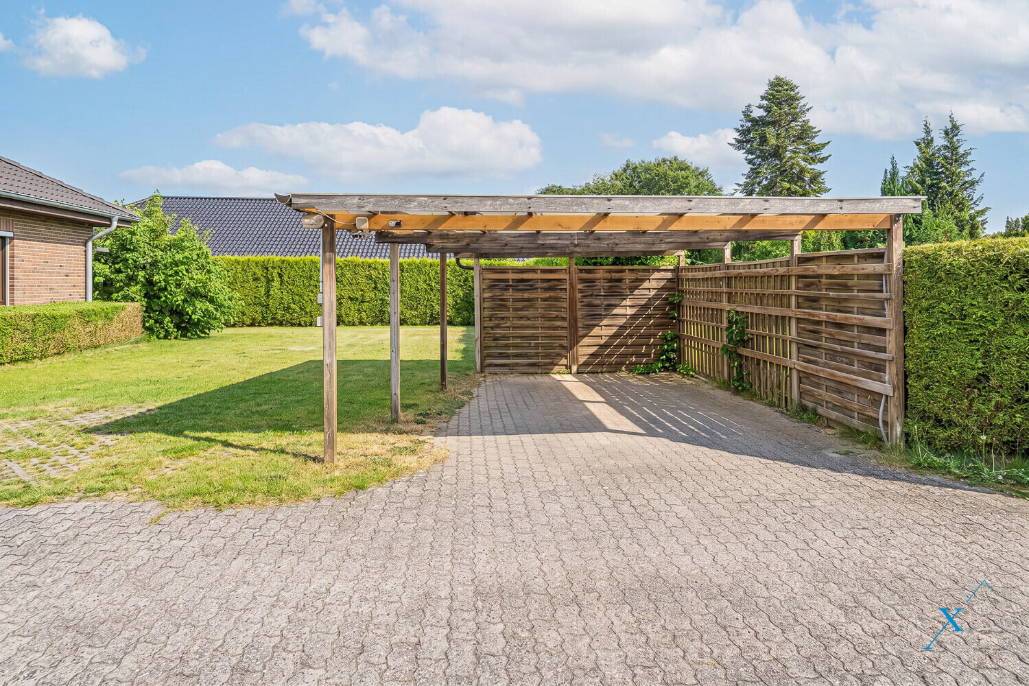 Carport