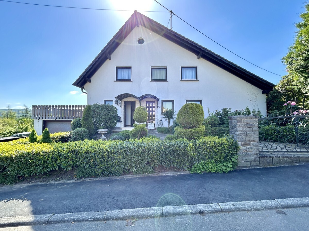 Straßenansicht