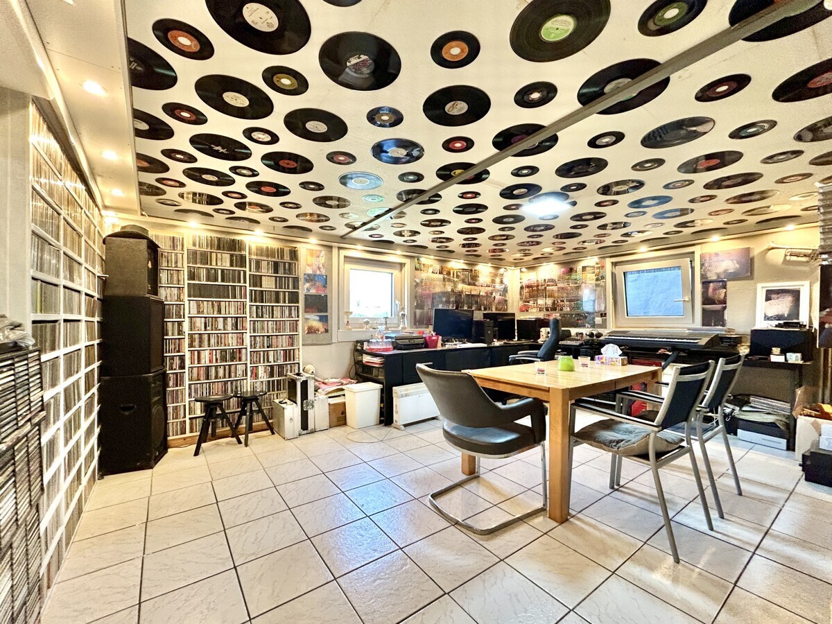 Musikzimmer UG