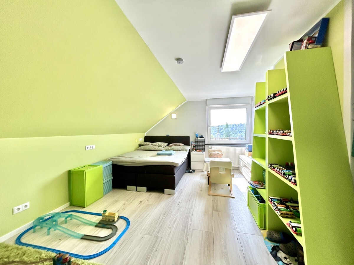 Schlafzimmer #1 DG