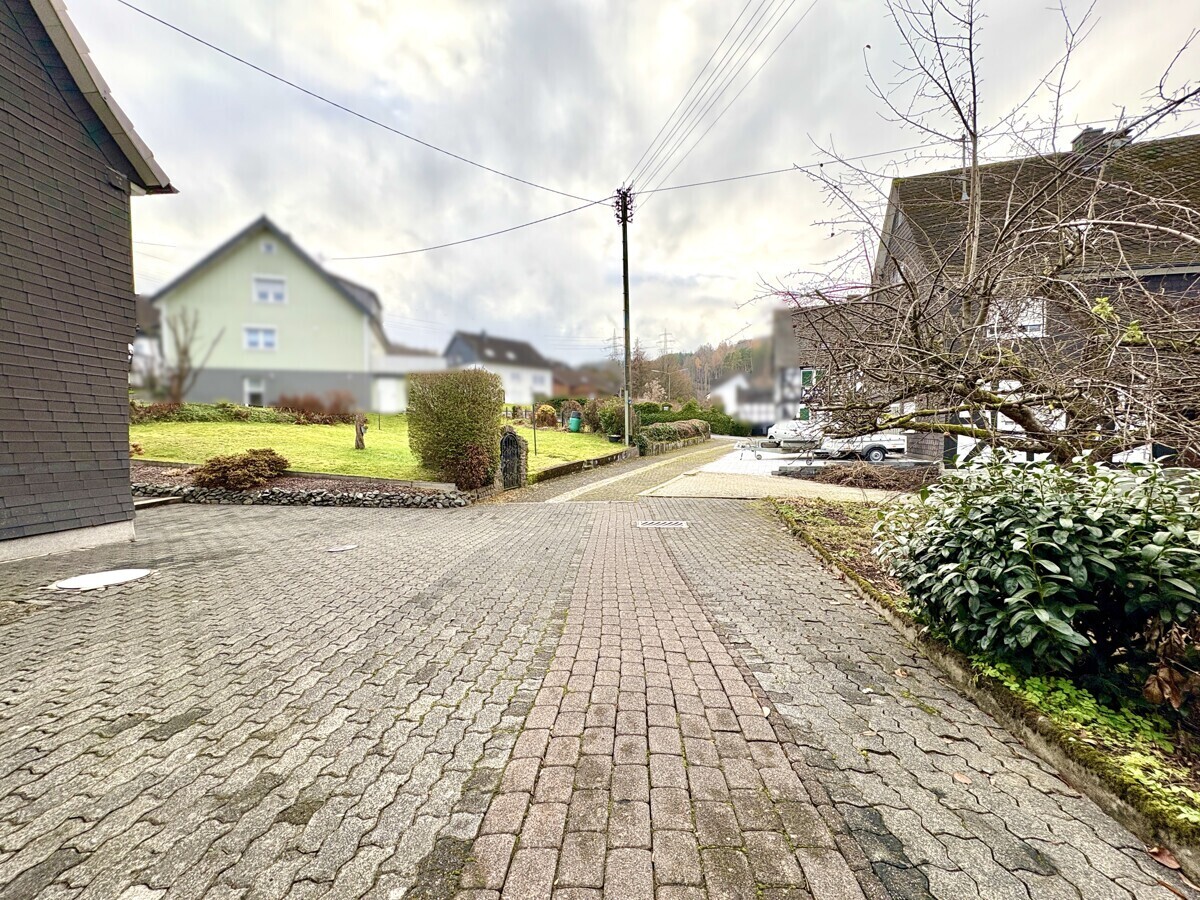 Einfahrt
