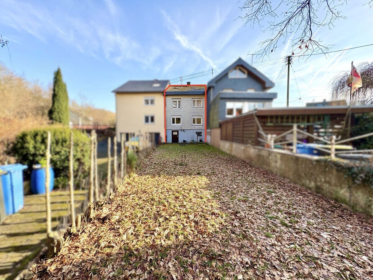 Rückansicht mit Garten