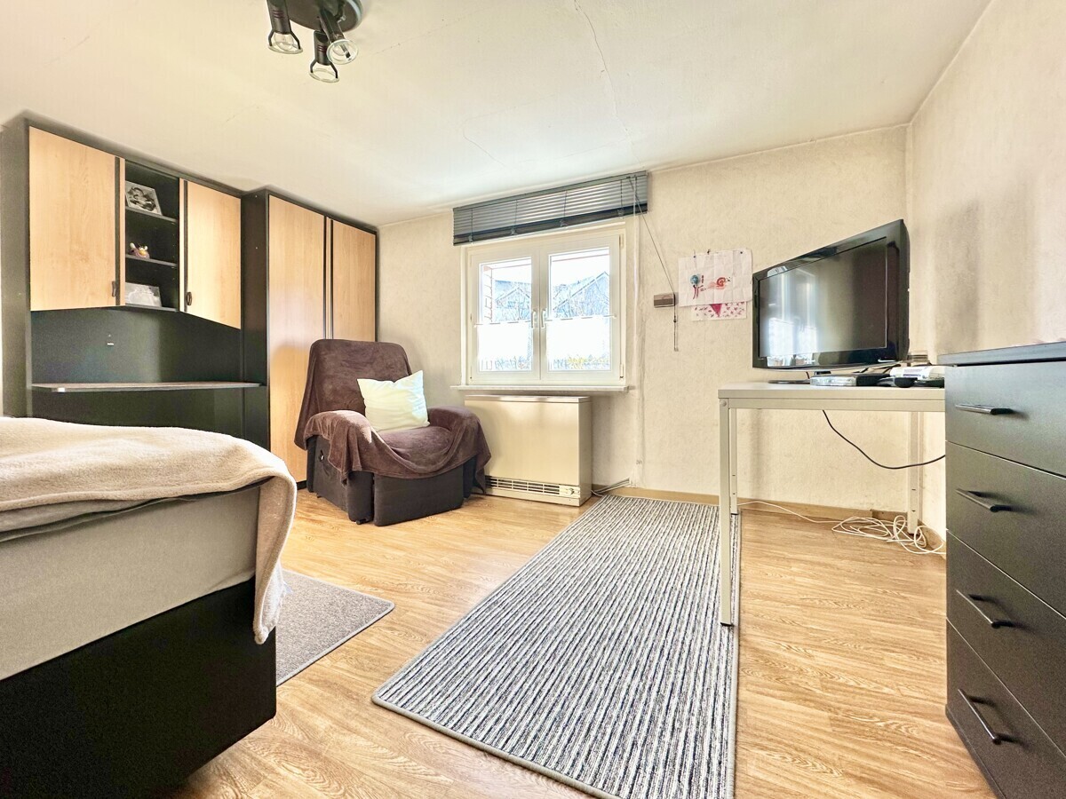 Schlafzimmer DG