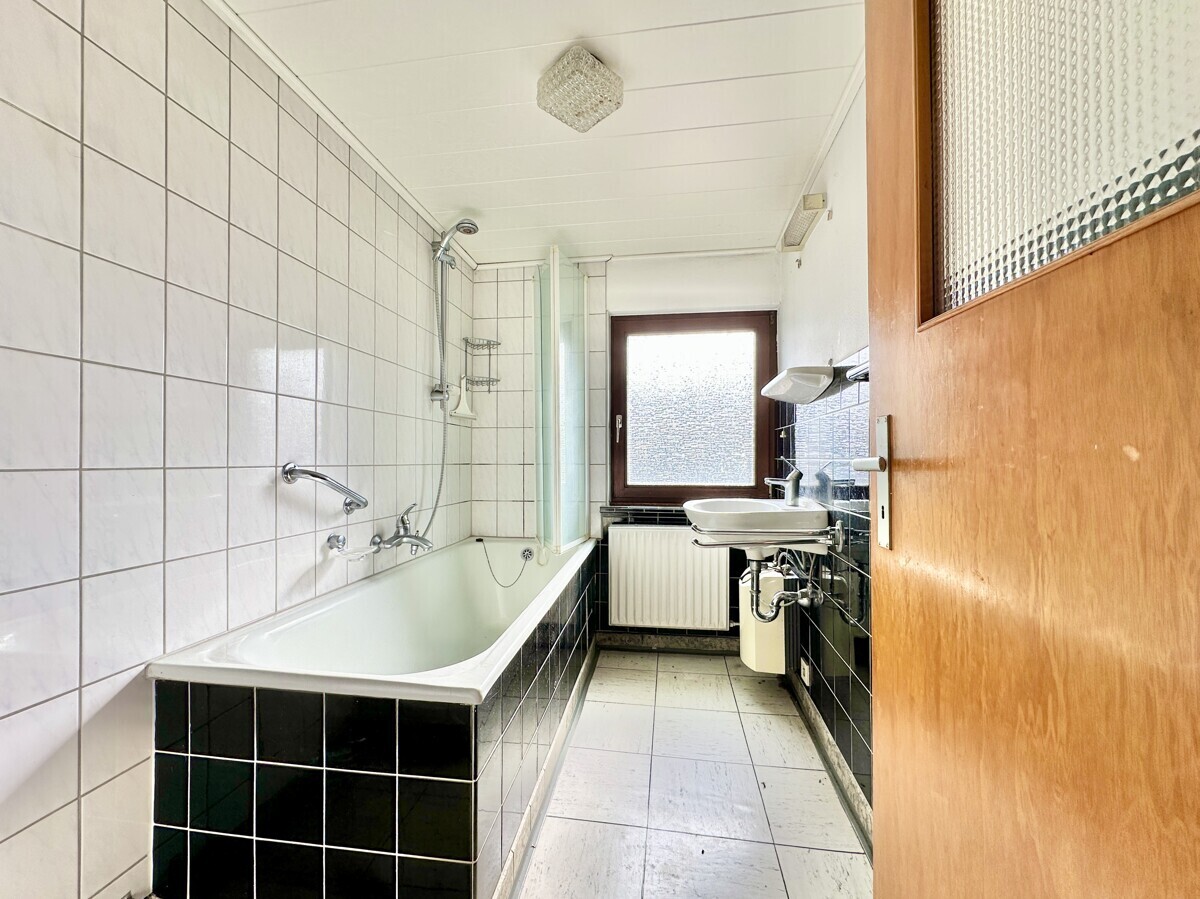 Badezimmer DG