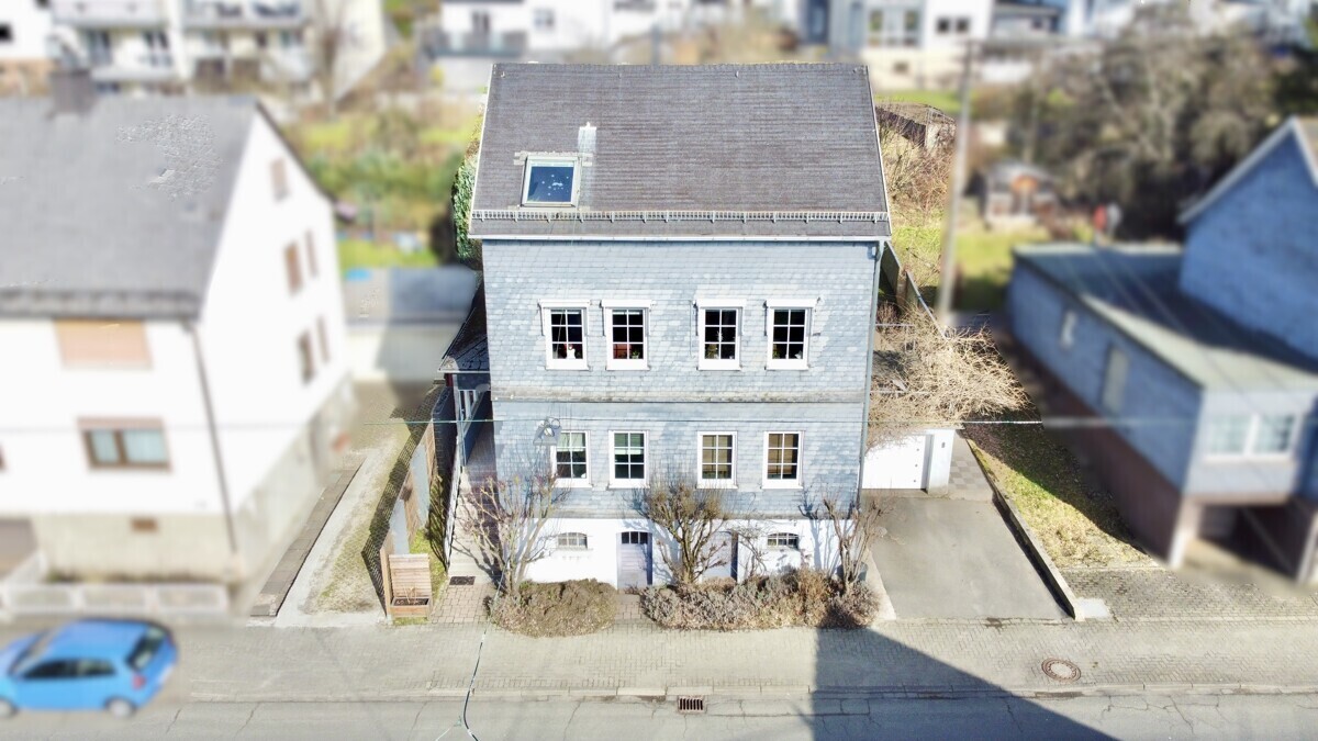 Luftaufnahme Vorderseite