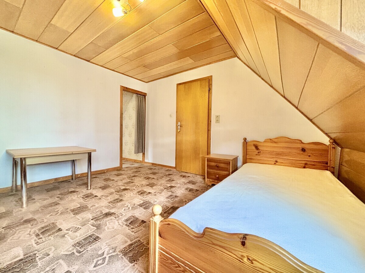 Schlafzimmer DG