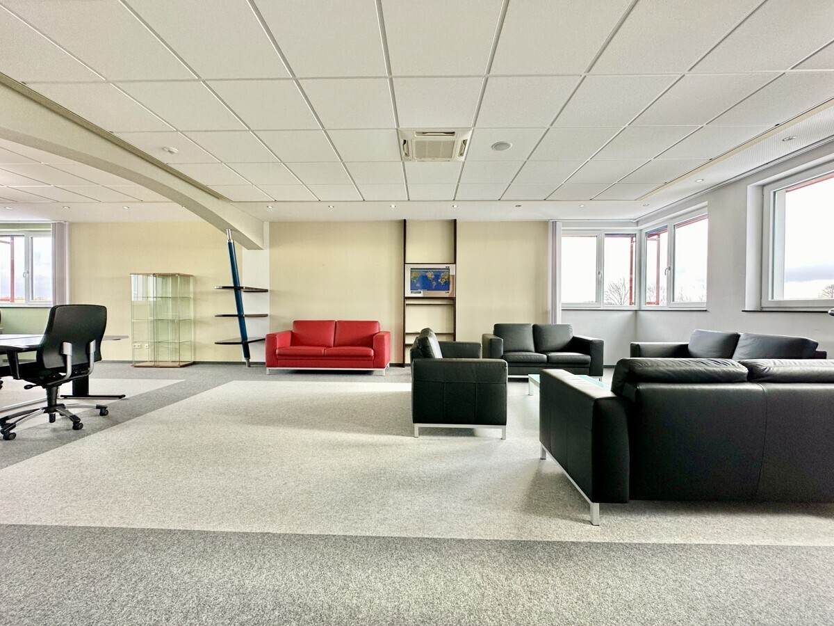 Master-Büro