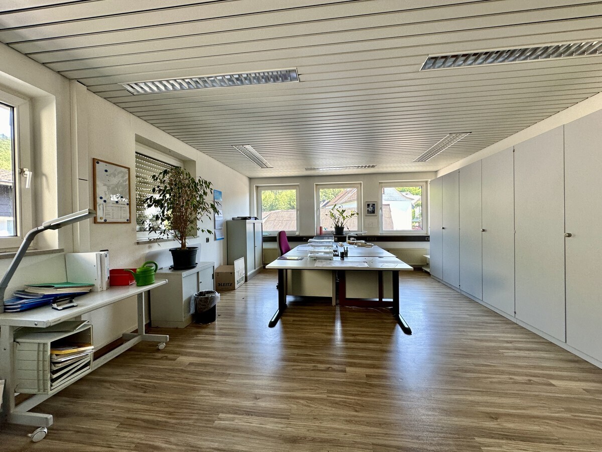 Büro 1.OG