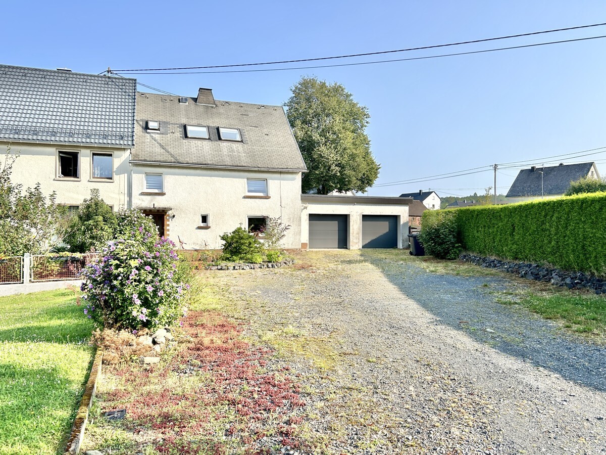 Straßenansicht
