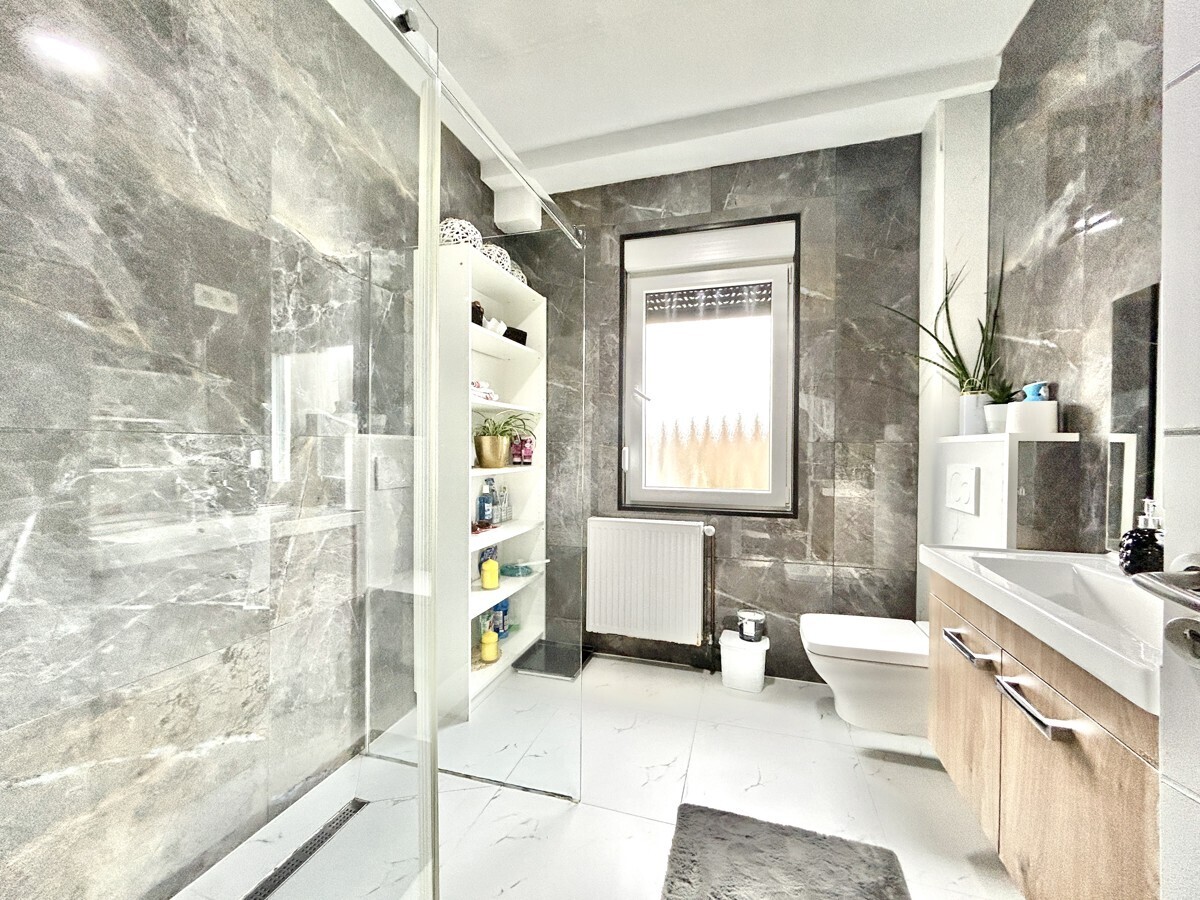 Badezimmer OG