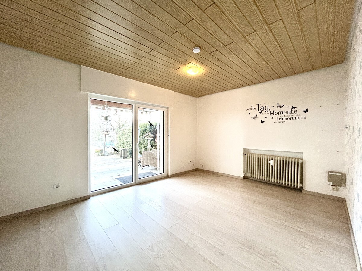 Wohnzimmer UG