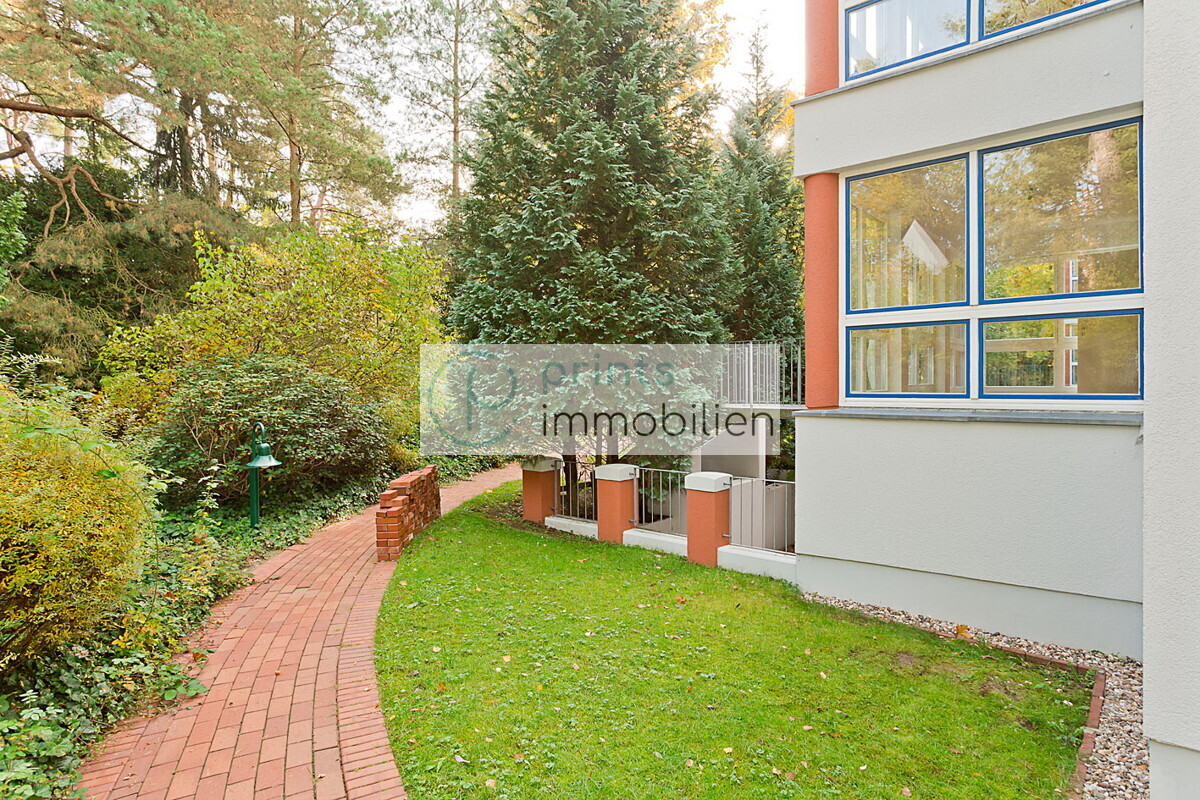 Weg zum Garten
