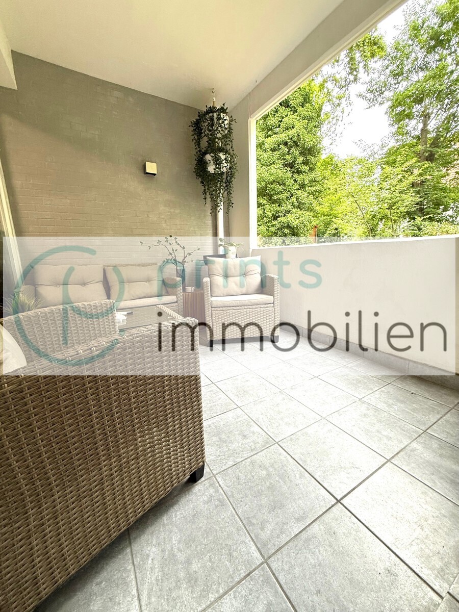 geräumiger Balkon