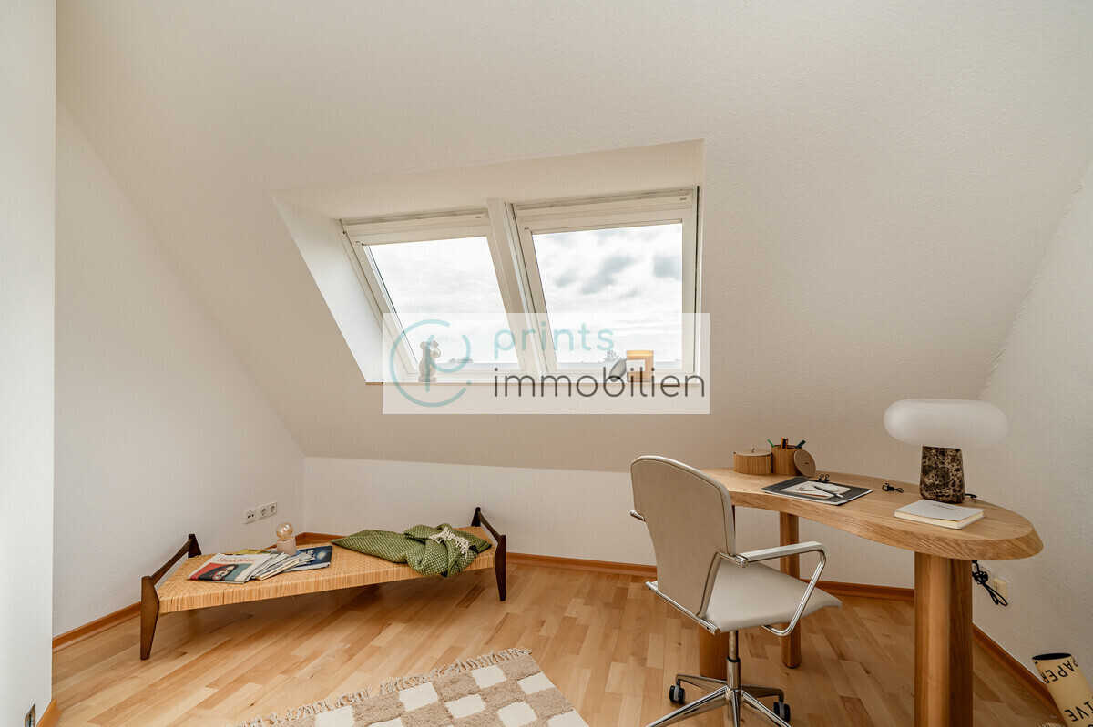5. Etage Arbeitszimmer