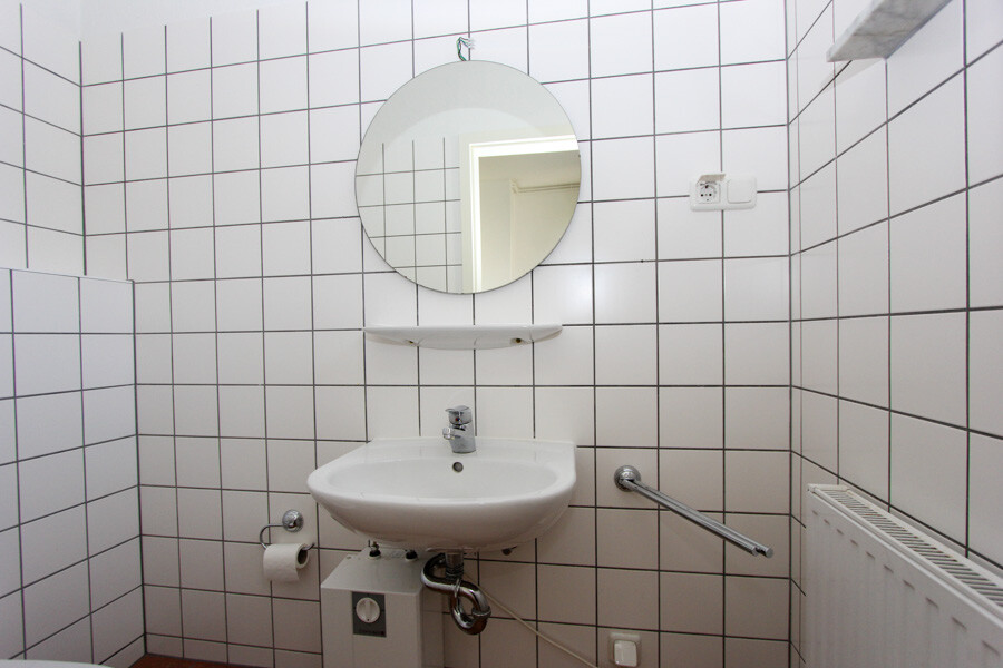 WC EG