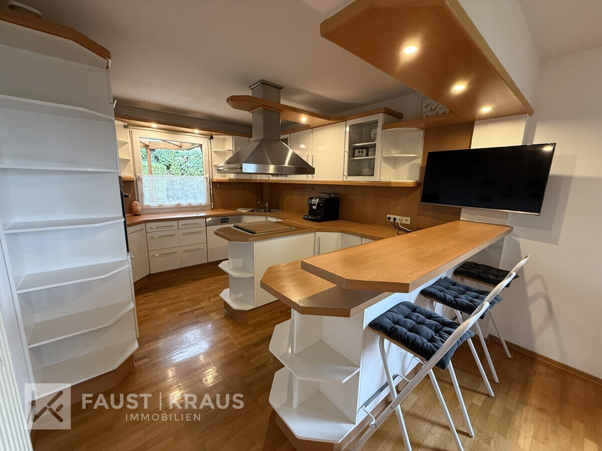 Küche und Essbereich OG