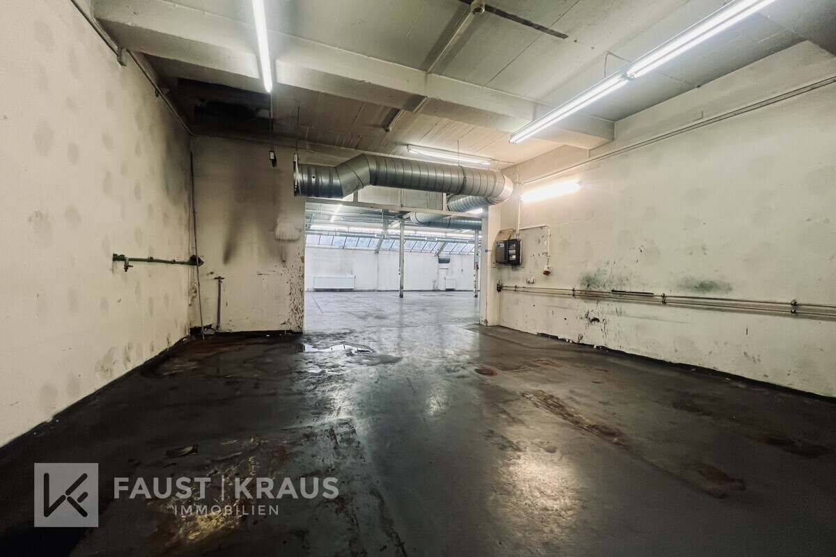 Halle EG