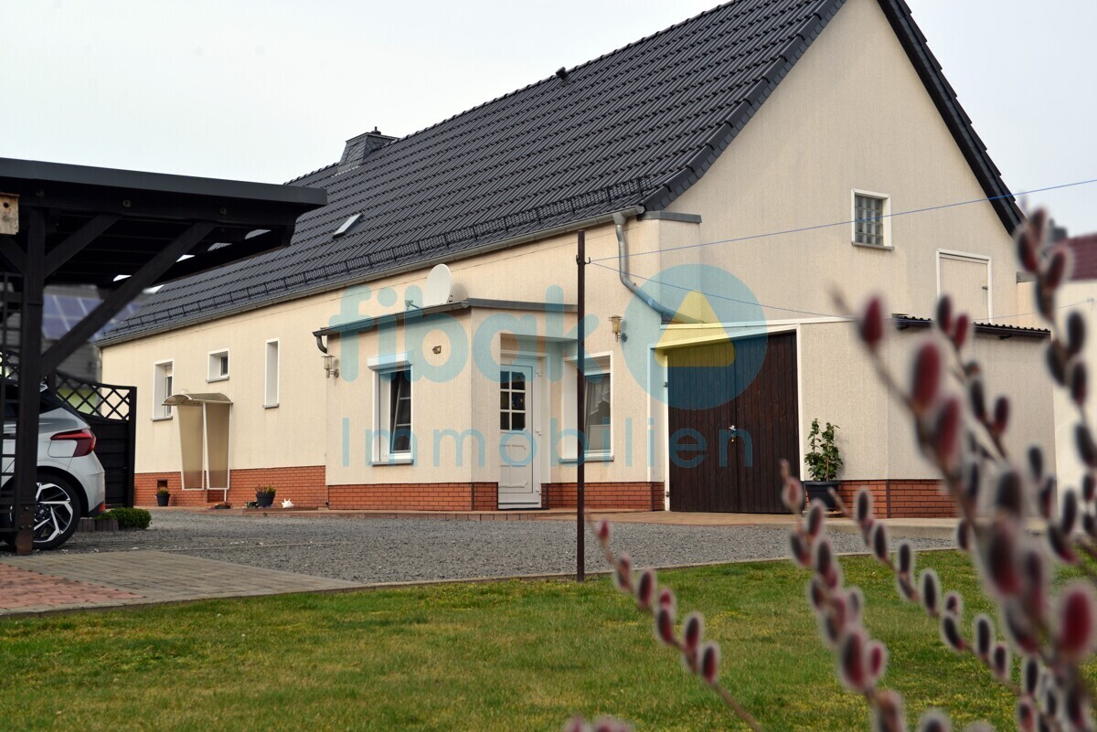 Haus inkl. Garage