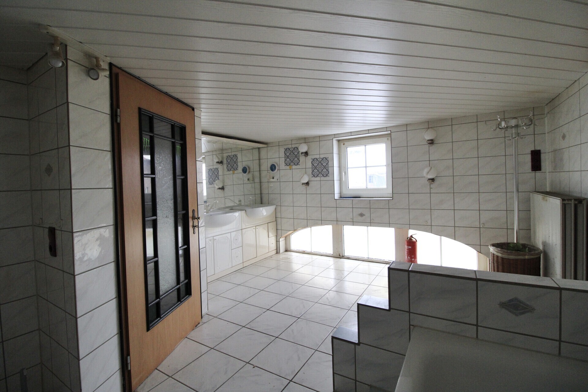 Badezimmer 1.OG