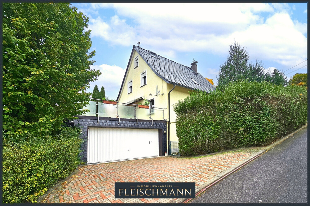 04-Aussenansicht (Garage)